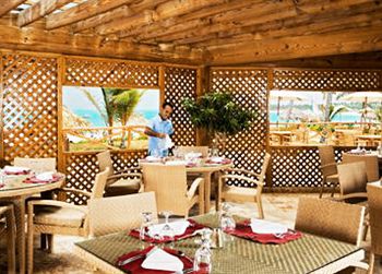 VIK Hotel Cayena Beach - Dining